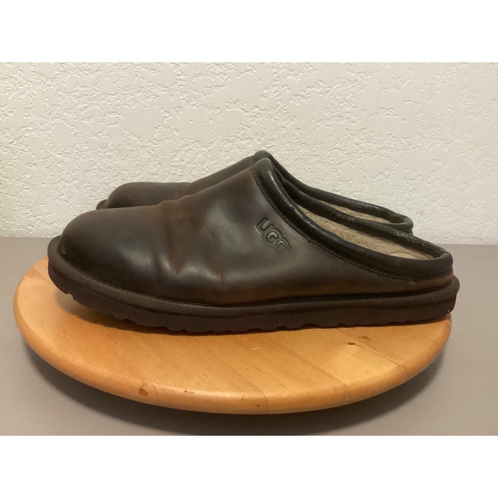 UGG Clog Slippers Mens 12 Brown Leather Shearling Lined Slip On Outdoor Sole